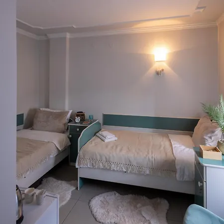 Garni Bella فندق *