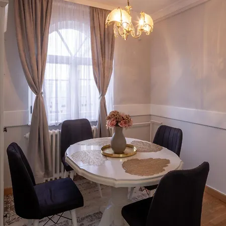 Hotel Garni Bella