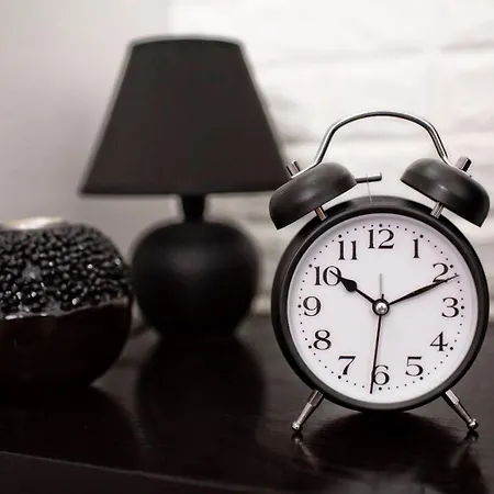 Garni Bella فندق بيتروفارادين